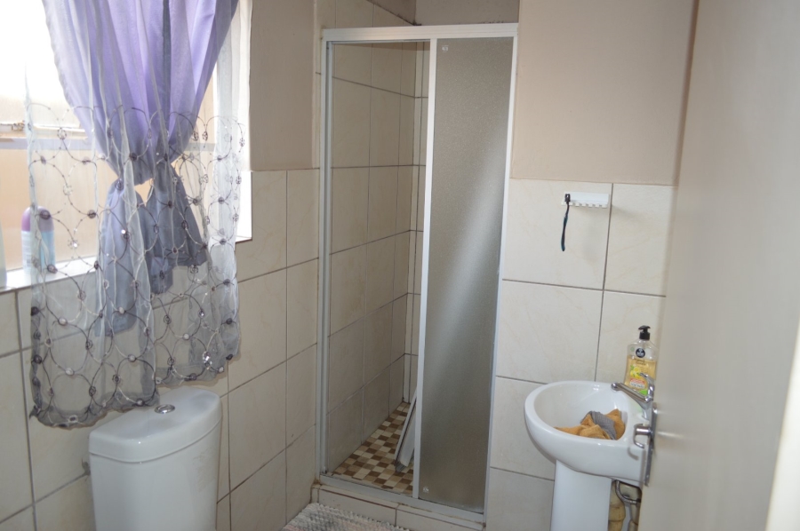 4 Bedroom Property for Sale in Flamwood North West